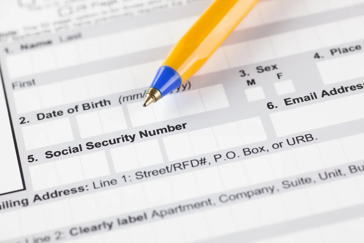 close up of social security number field on form